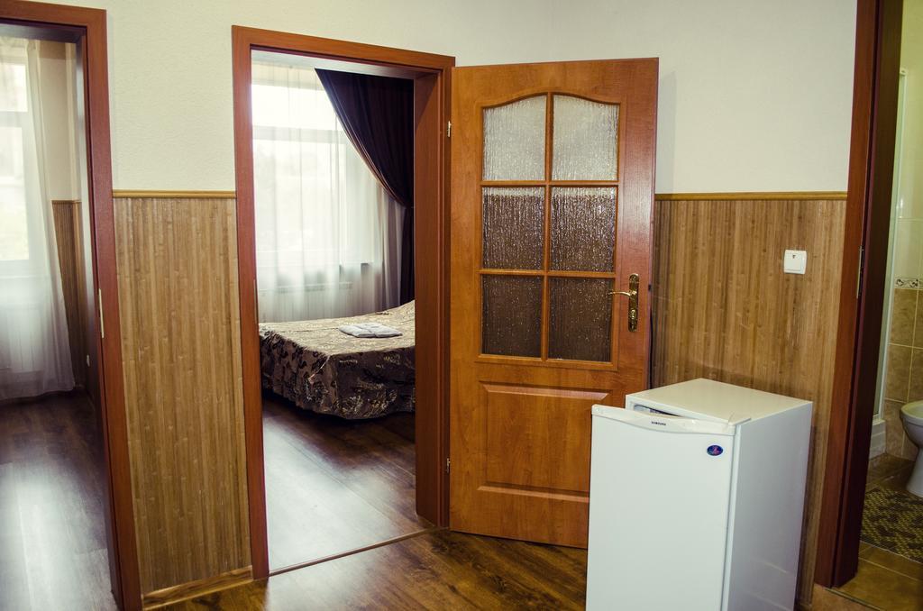 Filvarki-Centre Kamianets-Podilskyi Ngoại thất bức ảnh